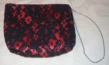 pochette rossa con pizzo nero donna elegante occasioni speciali