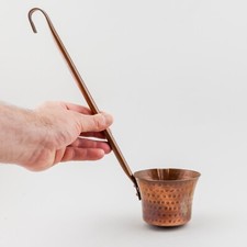 Mestolo antico in rame con