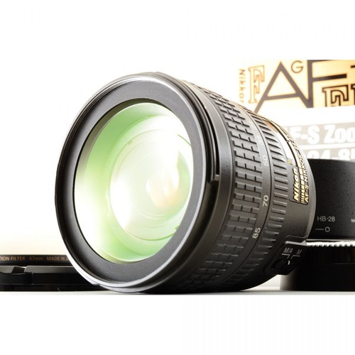 Nikon 85mm 5 - 24-85mm, f/3.5-4.5