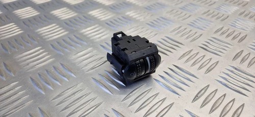 Interruttore per regolazione