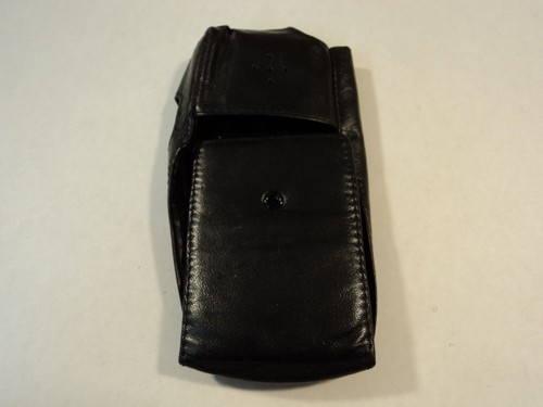 Custodia cellulare stile flip
