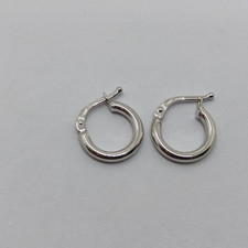 ORECCHINI A CERCHIO A SEZIONE