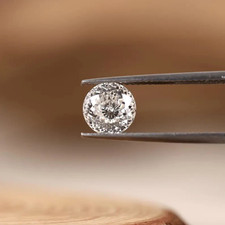 Coppia di diamanti coltivati