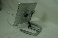 64GB Apple Ipad + FREE display