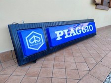 insegna luminosa piaggio