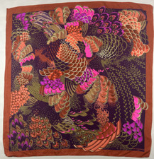 Magnifique foulard vintage  "