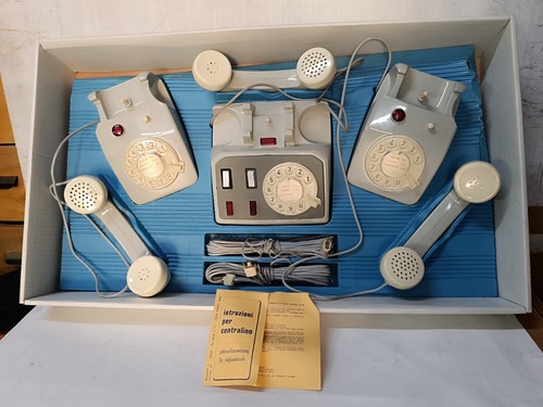 Centralino telefoni - centralino,