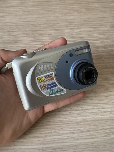 Nikon coolpix 2000 - 2000, compatta
