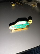 pin's lapel pins 205 Peugeot