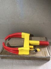 Morsetto blocco pneumatici