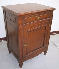 Credenza ad un'anta, in noce massello. VINTAGE