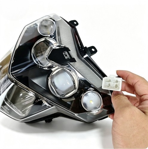 Faro proiettore anteriore