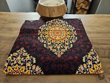 Bellissimo e colorato tessuto