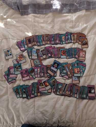 Lotto carte miste - yu-gi-oh!,