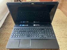 Sony VAIO PCG-71811M 15.4 Intel Core i3 4 GB caricatore RAM incluso tastiera AZERTY