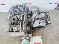 BLOCCO MOTORE SUZUKI GT 380 3 cilindri 2 tempi (EE949)