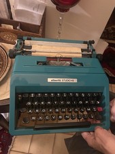 MACCHINA DA SCRIVERE OLIVETTI