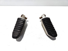 COPPIA PEDANE POSTERIORI DX SX POGGIAPIEDI SUZUKI GSR 600 ANNO 2006 2007