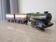 TRENO VINTAGE HORNBY MECCANICO TIPO 20 CON DUE CARROZZE