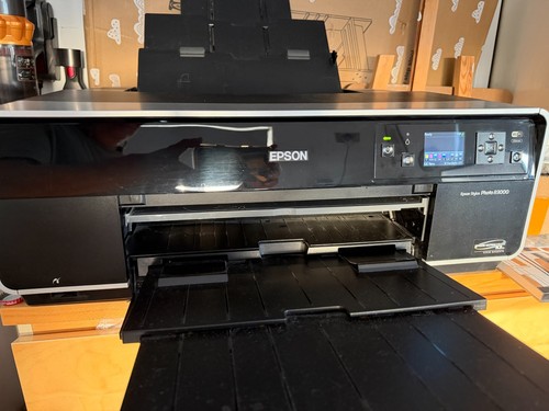 Epson r3000 con cartucce - a3+,