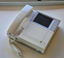 Bticino Terraneo Pivot videocitofono 344122 con staffa a colori