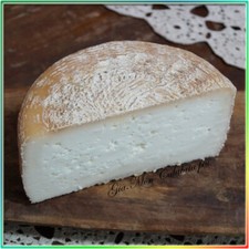 Pecorino artigianale-Formaggio