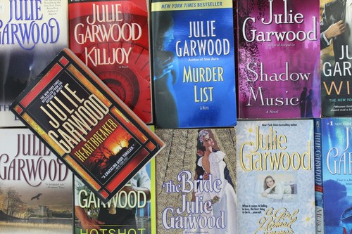 Lot julie garwood mass - lot, 10