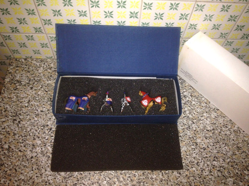 Cofanetto con cavalieri - cofanetto,