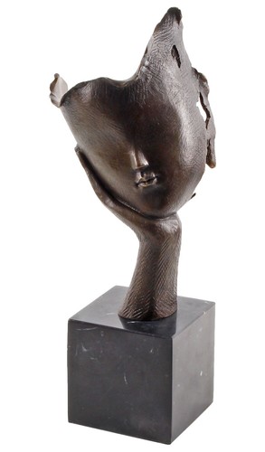 Scultura bronzo viso mano