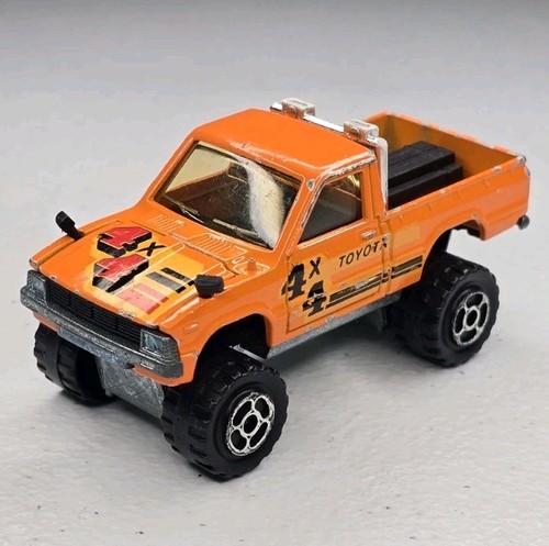 Majorette 4x4 toyota pickup - majorette,
