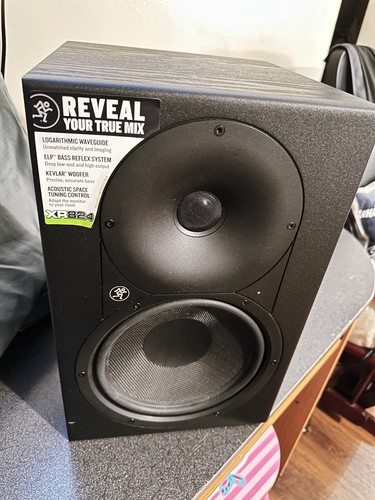 Mackie xr824 monitor studio - mackie,
