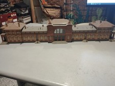 FALLER H0 Stazione ferroviaria di Bonn 2x Hall + Luci 1:87 hobbysti