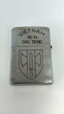 Accendino ZIPPO Vietnam usato