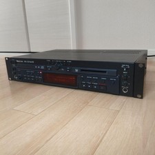 TASCAM MD-CD1MKIII Lettore