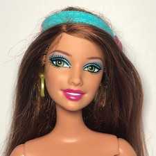 Barbie nuda 2010 Fashionistas