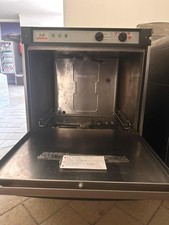 Lavastoviglie professionale