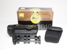 Nikon battery grip MB-D10