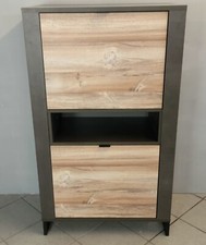 Credenza in legno color beige