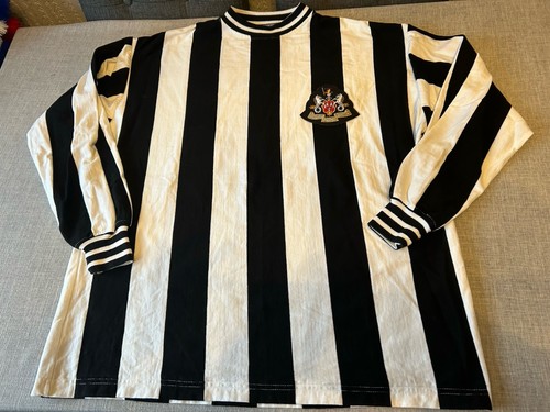 Newcastle united home 1970 - home,