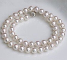 Enorme collana di perle
