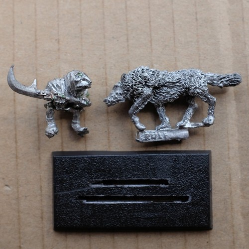 Senza nome zanna goblin wolf - +,
