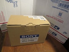 Sony VPLL-Z1032 Zoom