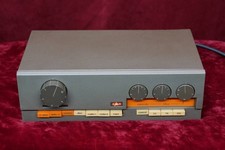 Amplificatore di controllo (preamplificatore) QUAD 33 articolo usato - la potenza è stata confermata,