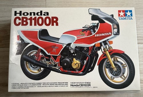 Moto tamiya honda cb1100r - tamiya,