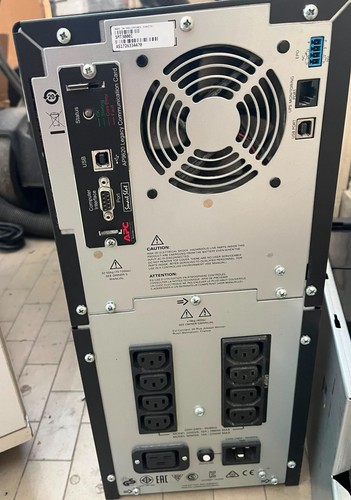 Apc ups smart 3000va - smart-ups, c