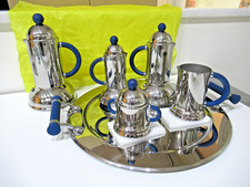 PRANDELLI BLU caffettiere da 2, 4 e 6 tazze con zuccheriera, lattiera e vassoio