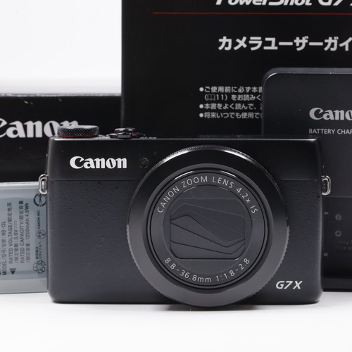 Fotocamera digitale compatta