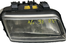 Fanale anteriore destro adx per modello Audi A4 anno 1997 ricambio usato