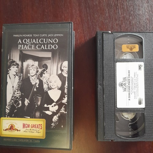 Qualcuno piace caldo - qualcuno,