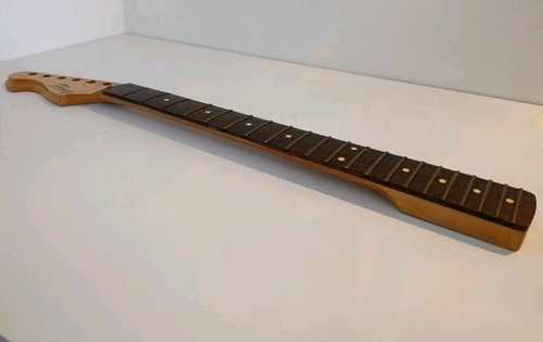Manico chitarra elettrica - manico,